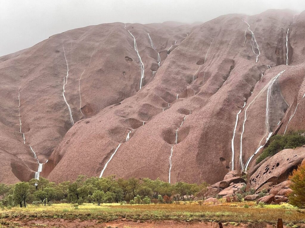 cascate uluru australia