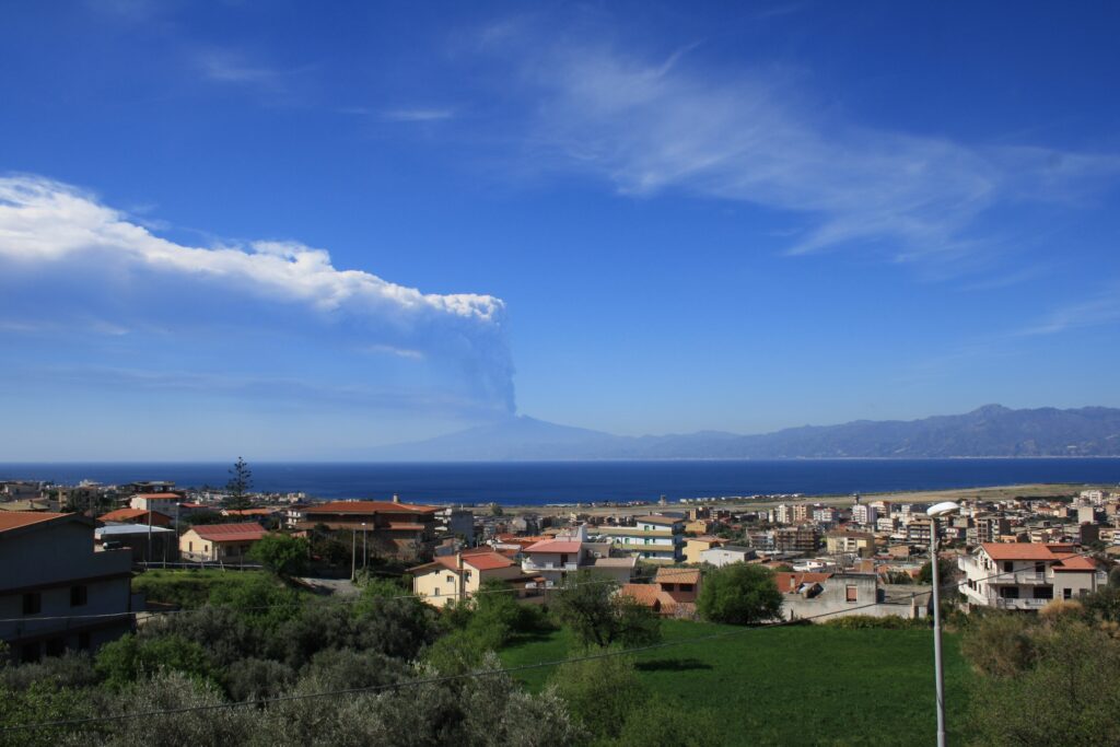 eruzione etna 12 marzo 2021