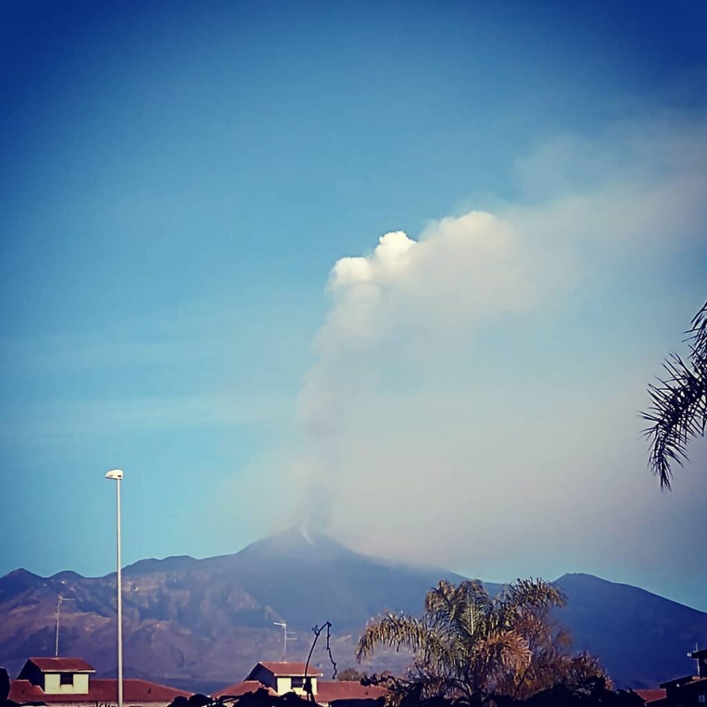 etna 12 marzo