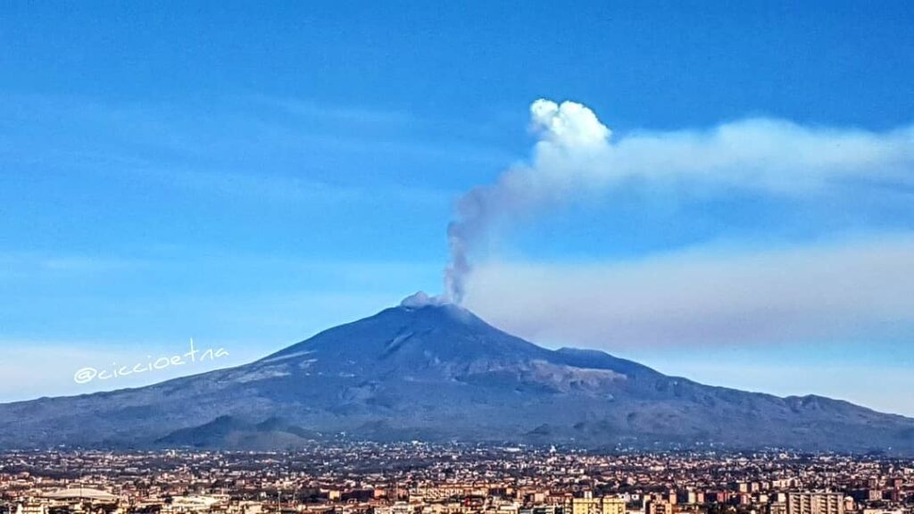 etna 12 marzo