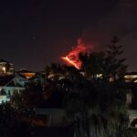 Etna, l’11° parossismo in 3 settimane dal Cratere di Sud-Est: fontane di lava di diverse centinaia di metri e colonna eruttiva di 7,5km [FOTO]