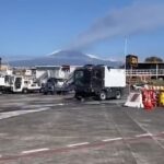 Etna, disagi all’aeroporto di Catania: cenere lavica sulla pista, voli dirottati e cancellati