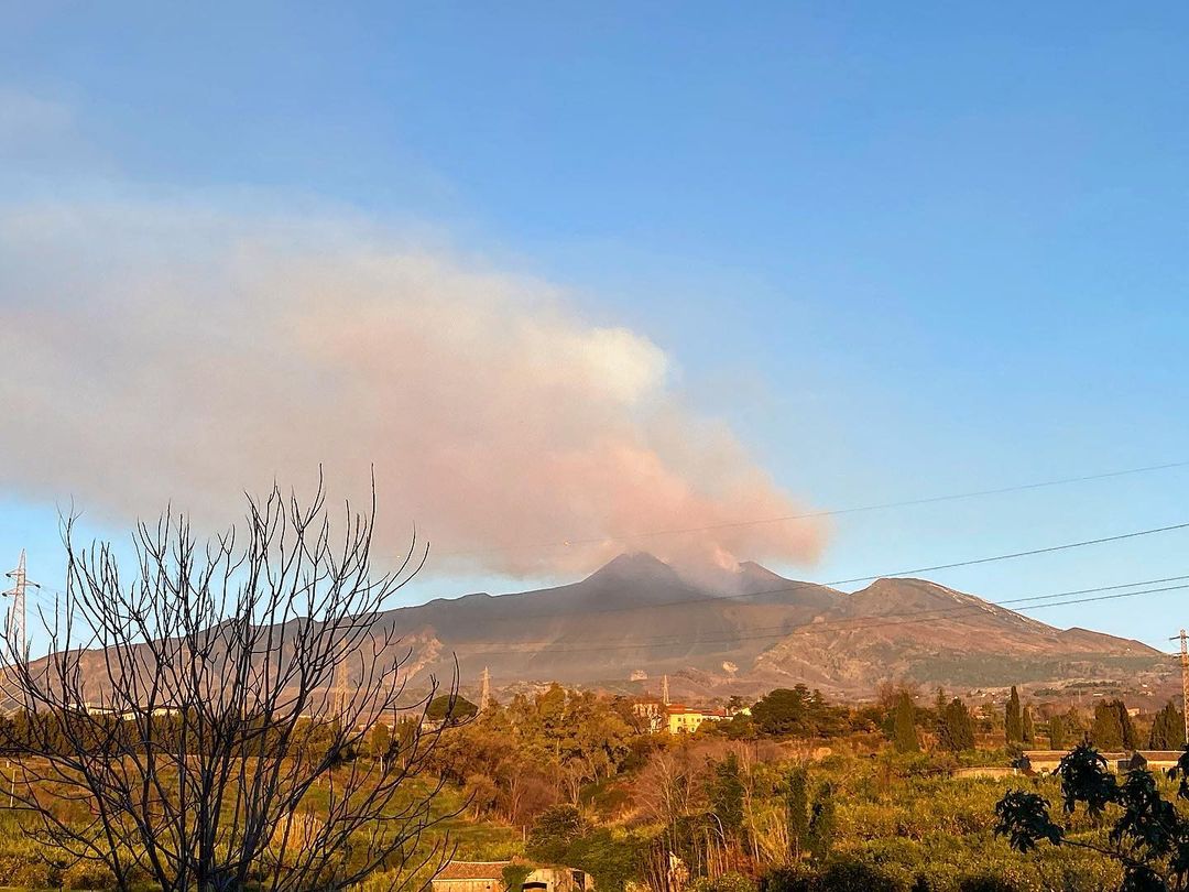 etna oggi 12 marzo 2021