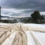 Maltempo Sardegna, violenta grandinata fa esondare i torrenti a Luogosanto: scuole e strade chiuse [FOTO]