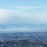 Fiamme nei boschi del Monte Musinè, alimentate dal forte vento: 2° incendio in pochi giorni nel Torinese [FOTO]