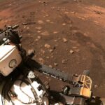 Nuovo eccezionale traguardo per Perseverance, ha mosso i suoi “primi passi” su Marte: le FOTO della passeggiata sul Pianeta Rosso