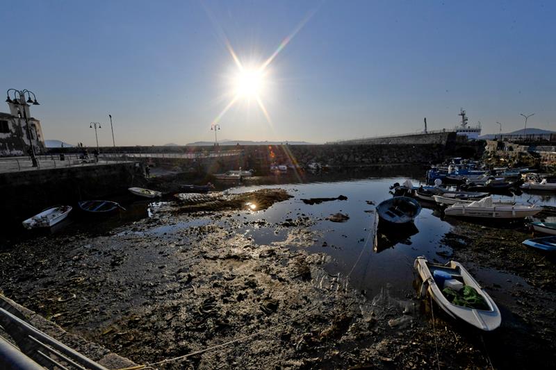 Bradisismo e bassa marea a Pozzuoli