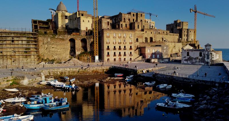 Bradisismo e bassa marea a Pozzuoli