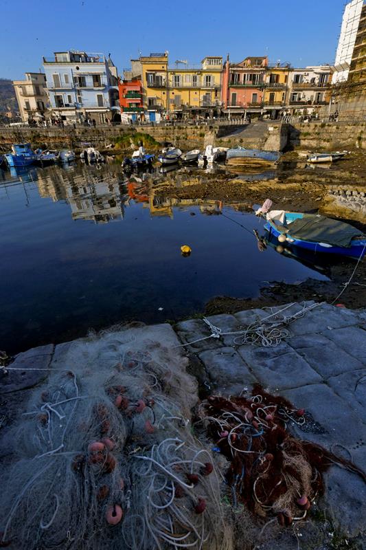 Bradisismo e bassa marea a Pozzuoli