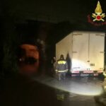 Maltempo Lazio: allagamenti e alberi caduti a Roma, incidenti a Latina, auto intrappolata in sottopasso a Fiumicino [FOTO]