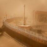 Meteo, enorme tempesta di sabbia ingloba il Texas: cielo oscurato in pieno giorno e visibilità a zero [FOTO e VIDEO]