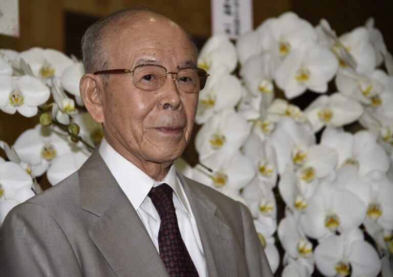 Isamu Akasaki premio nobel fisica