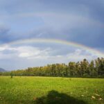 Meteo, dopo la pioggia, un meraviglioso tramonto con arcobaleno al Centro-Sud: le bellissime immagini da Roma allo Stretto di Messina [FOTO]