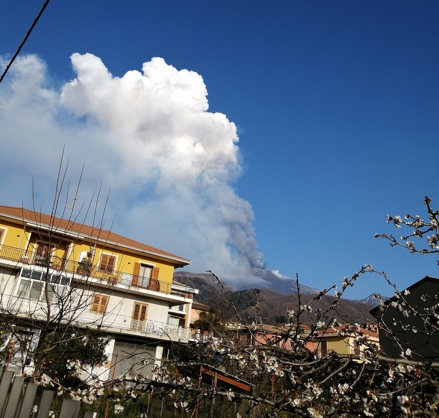 eruzione etna zafferana etnea