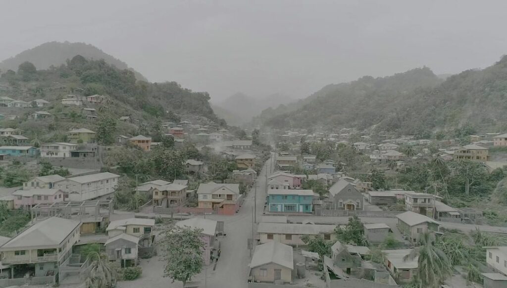 eruzione vulcano La Soufriere (3)