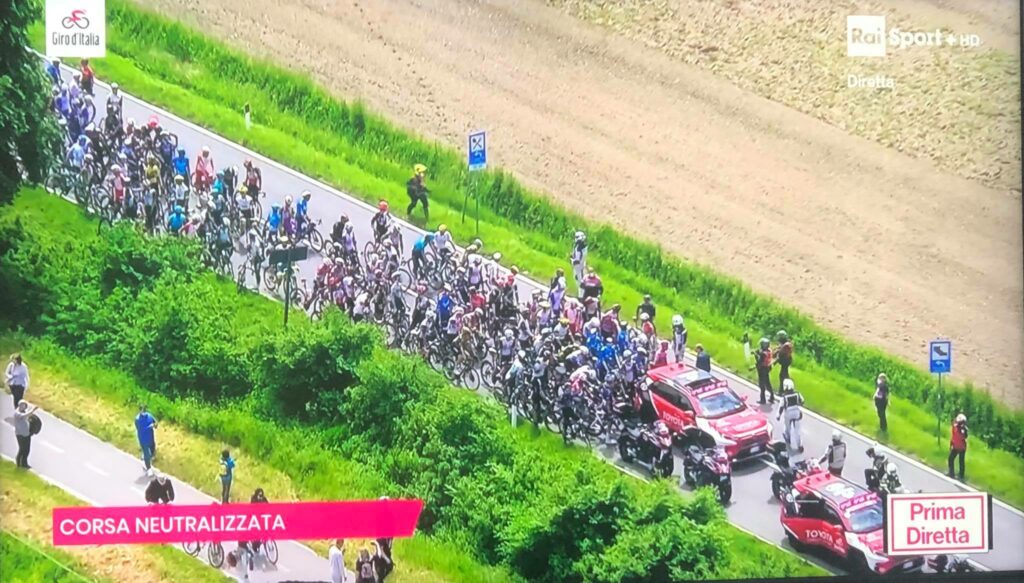 giro d'italia caduta