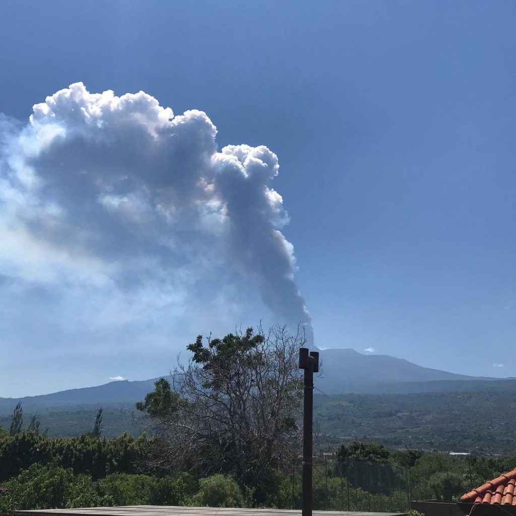 etna in eruzione 16 giugno 2021