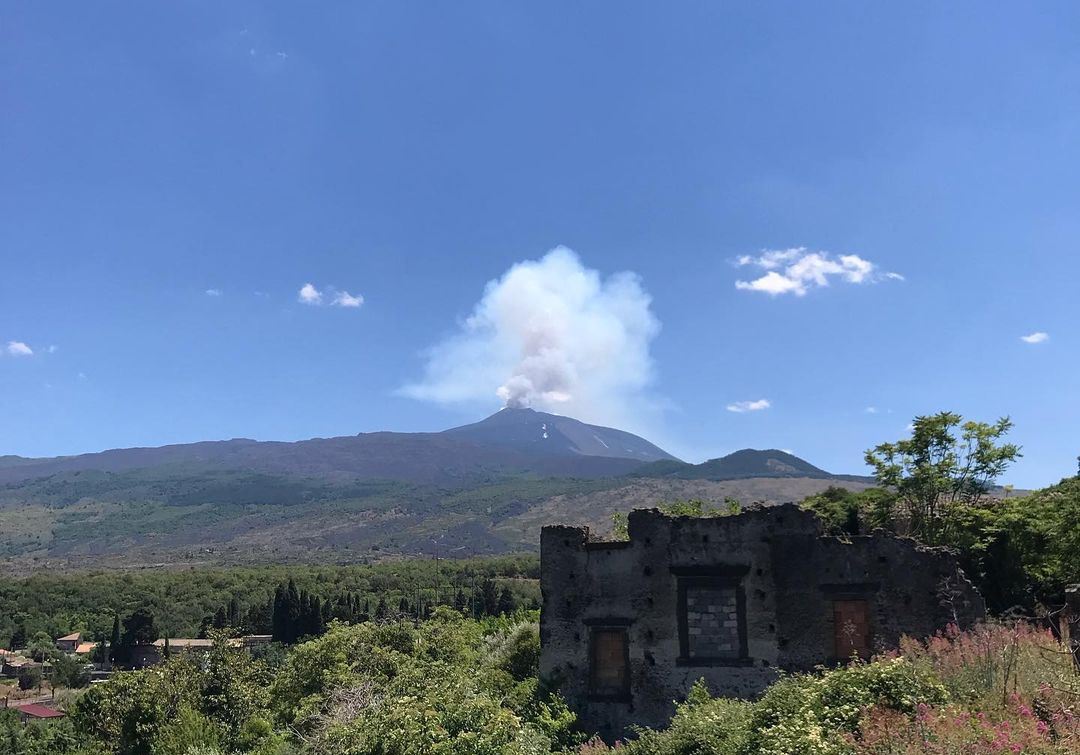 etna in eruzione 16 giugno 2021