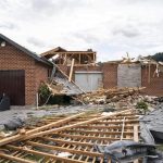 Maltempo, tornado semina il caos in Belgio: circa 100 case danneggiate e 17 feriti a Beauraing [FOTO]