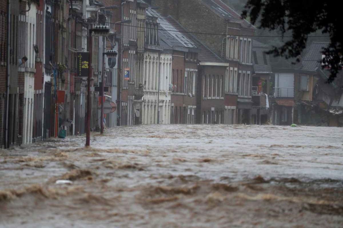 Alluvioni Climatologo Quello Che E Successo E Chiaro Il Ciclone Ha Stazionato Tra Germania E Belgio Ora Si Sta Spostando Verso L Adriatico