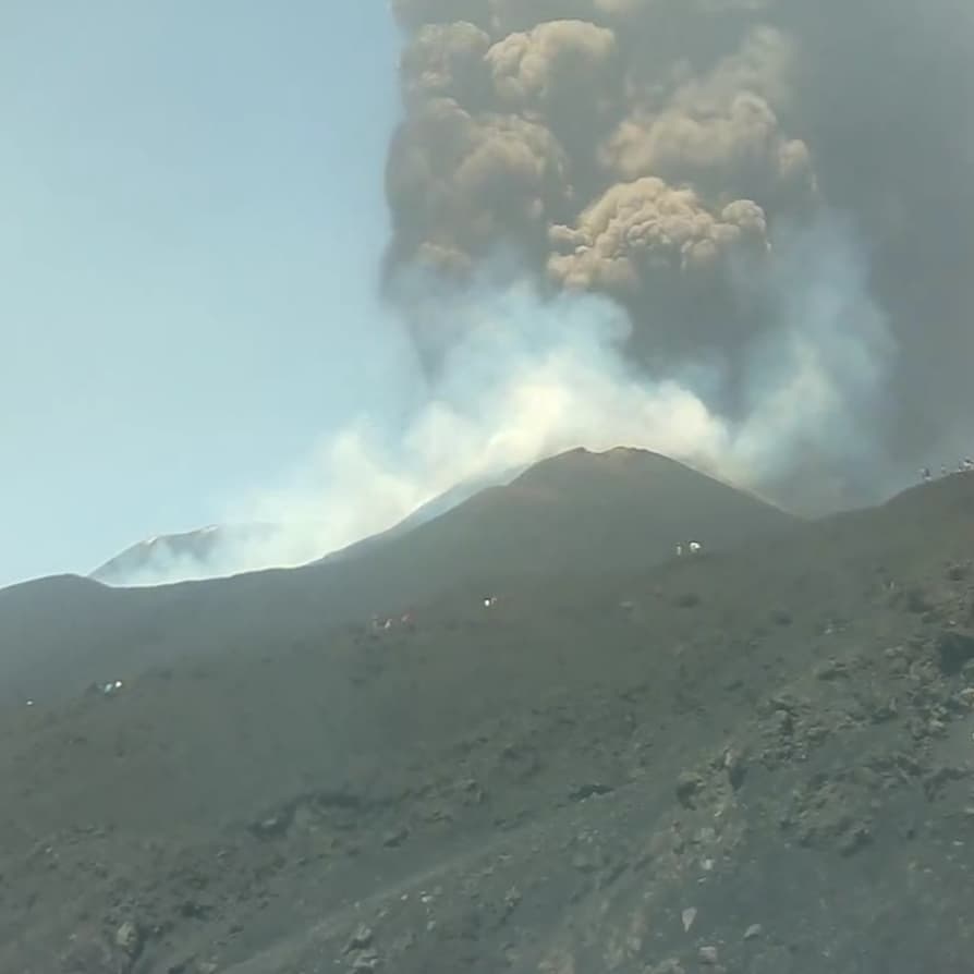 eruzione etna 14 luglio