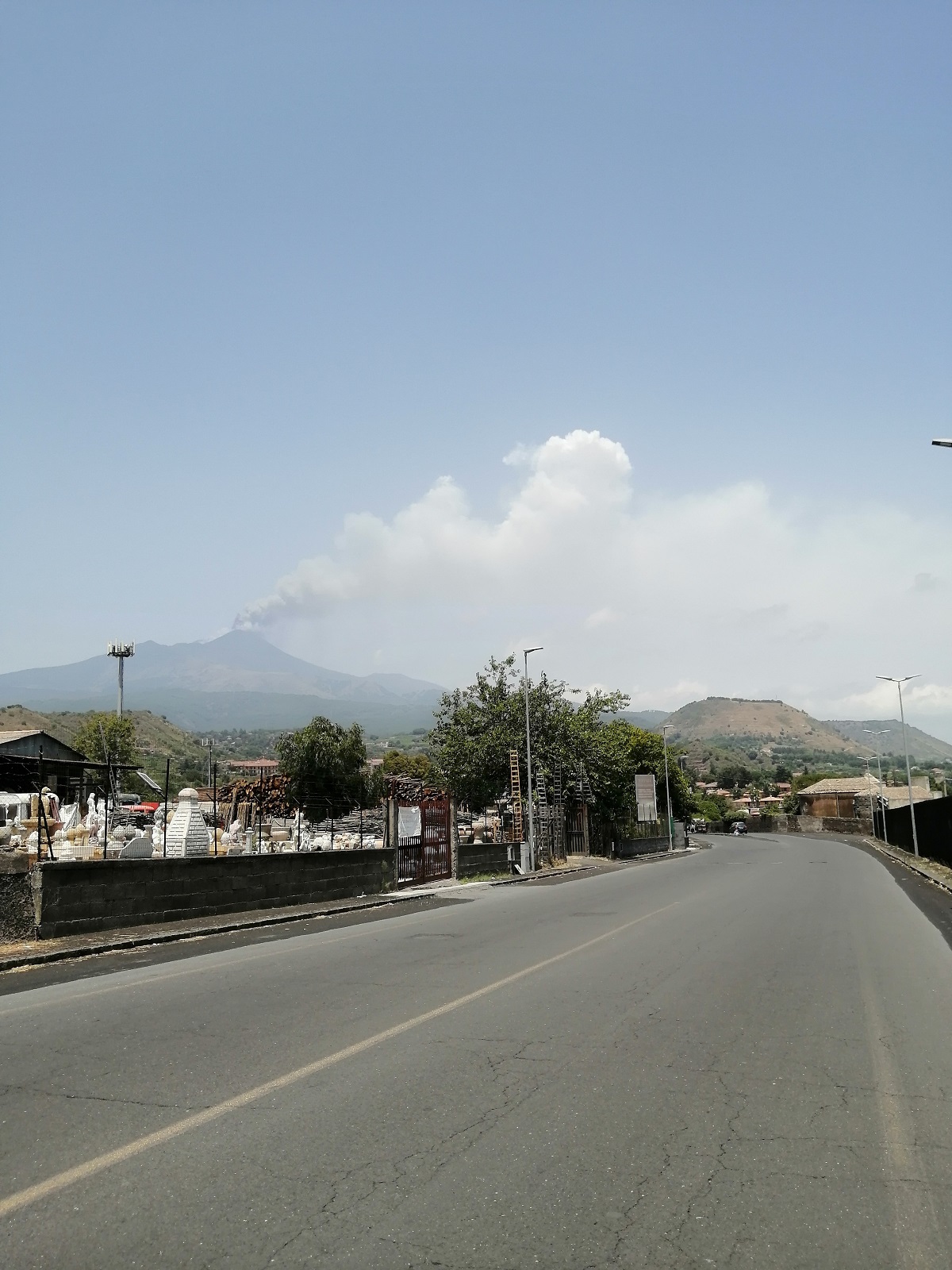 etna eruzione oggi 14 luglio