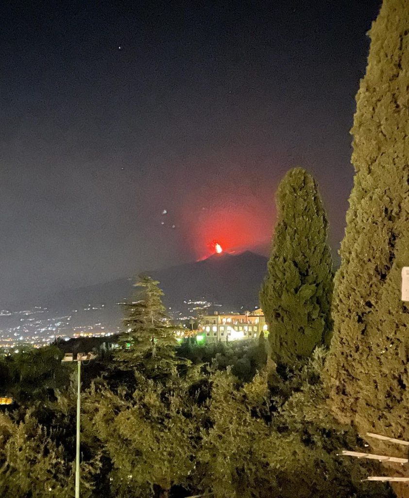 etna in eruzione