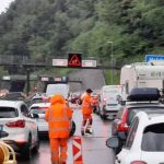 Maltempo in Svizzera, forti piogge provocano frane e allagamenti nel Canton Ticino: 330mm a Coldrerio, auto sommerse a Grancia – FOTO e VIDEO