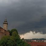 Maltempo, forti temporali in Piemonte: nubifragio a Torino, grandine nel Chivassese [FOTO e VIDEO]