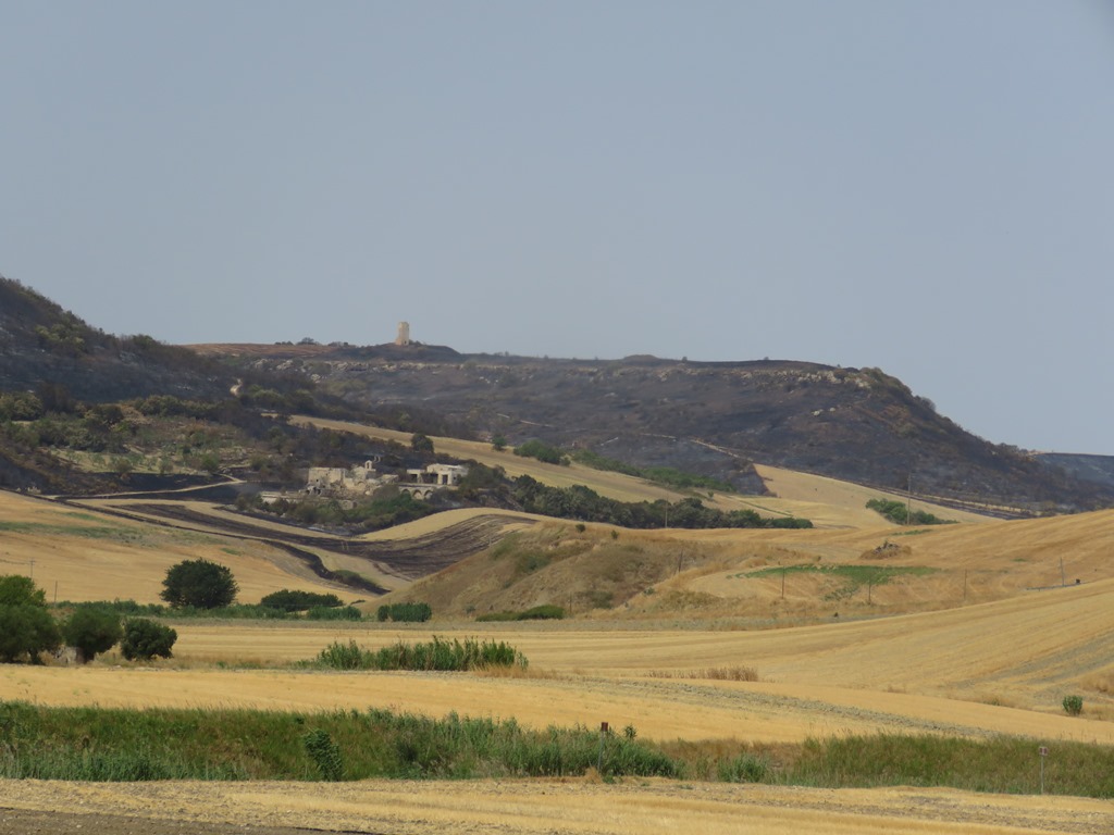 Incendio Puglia