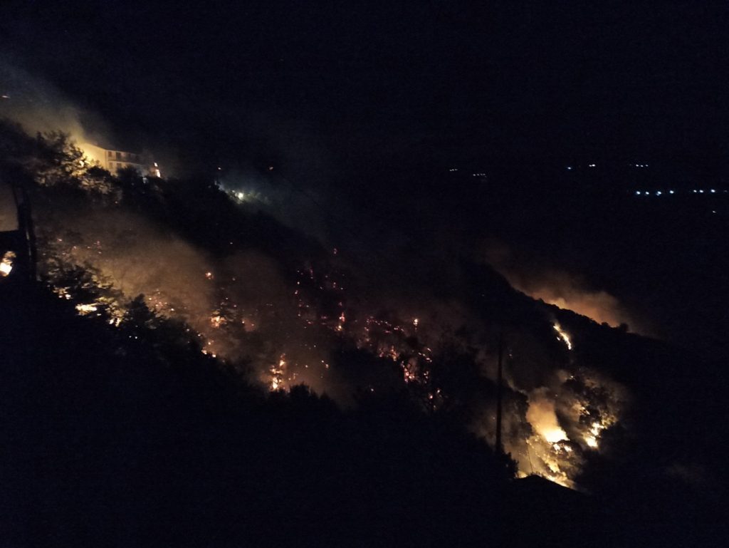 incendi cosenza acri