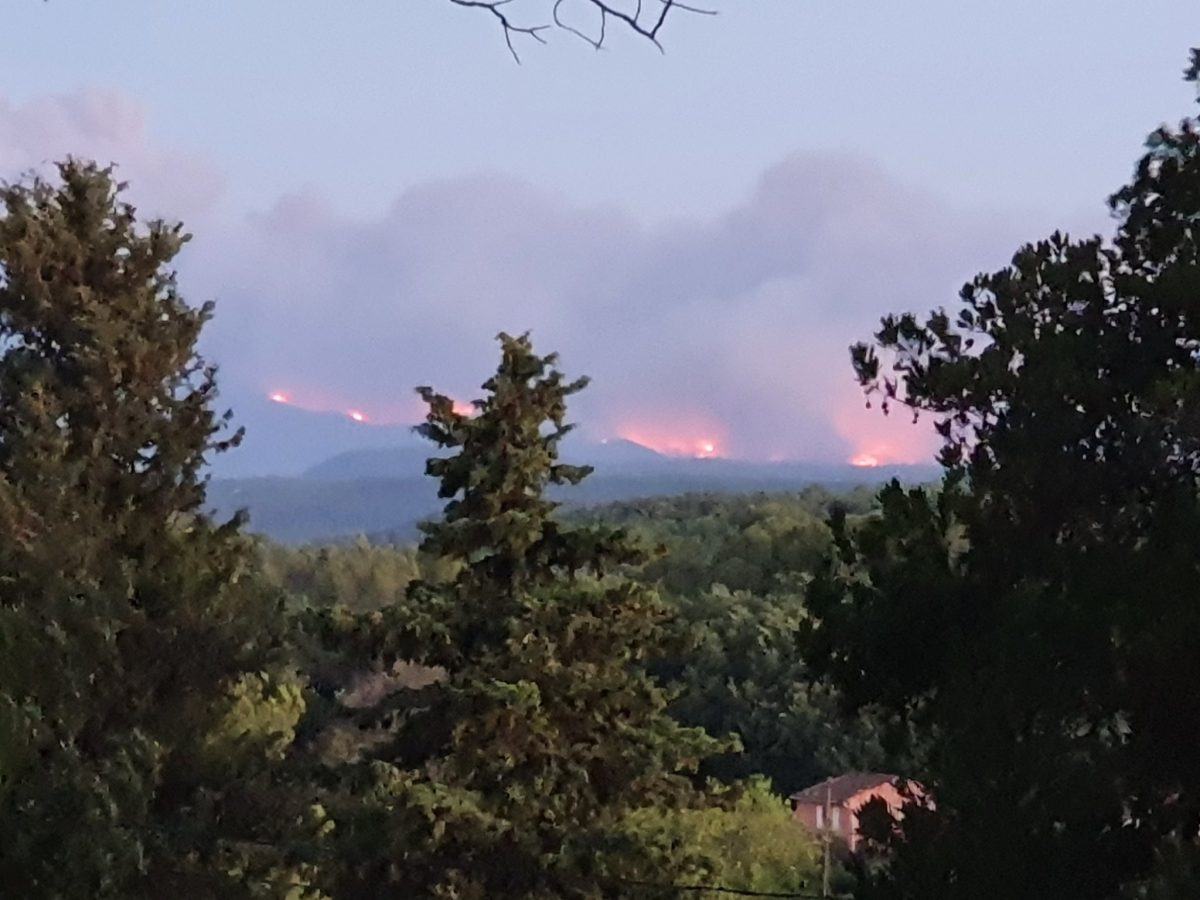 incendio francia varo