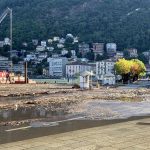 Maltempo, esondato il Lago di Como: invase le strade della città, il lungolago e piazza Cavour [FOTO]