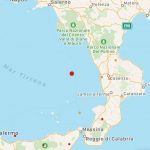 Terremoto nel Tirreno: scossa avvenuta a grande profondità al largo della costa cosentina – MAPPE e DATI