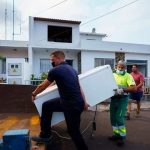 Eruzione alle Canarie, la lava del Cumbre Vieja sta cancellando Todoque: divorate case e proprietà – FOTO e VIDEO