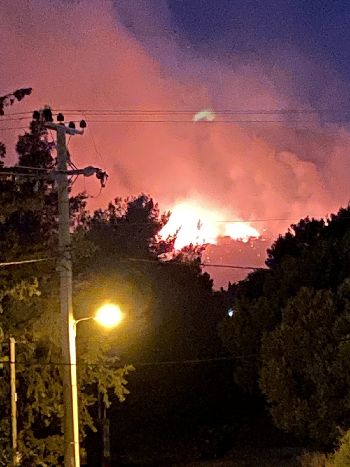 incendio Nea Makri Grecia Atene