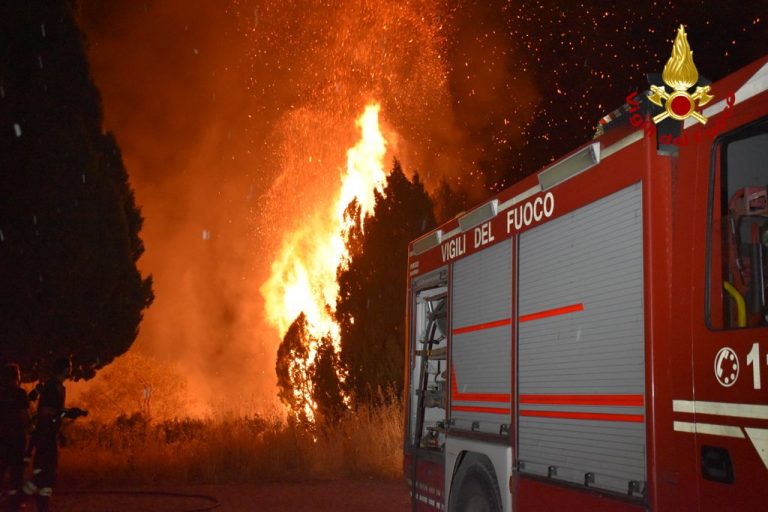 incendio partinico borgetto