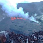 Uno dei vulcani più attivi della Terra sta eruttando alle Hawaii: fontane di lava dal cratere Halemaumau del Kilauea [FOTO e VIDEO]