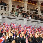 Un Kim Jong-un molto più magro e in forma alla parata per il 73° anniversario della nascita della Corea del Nord – FOTO