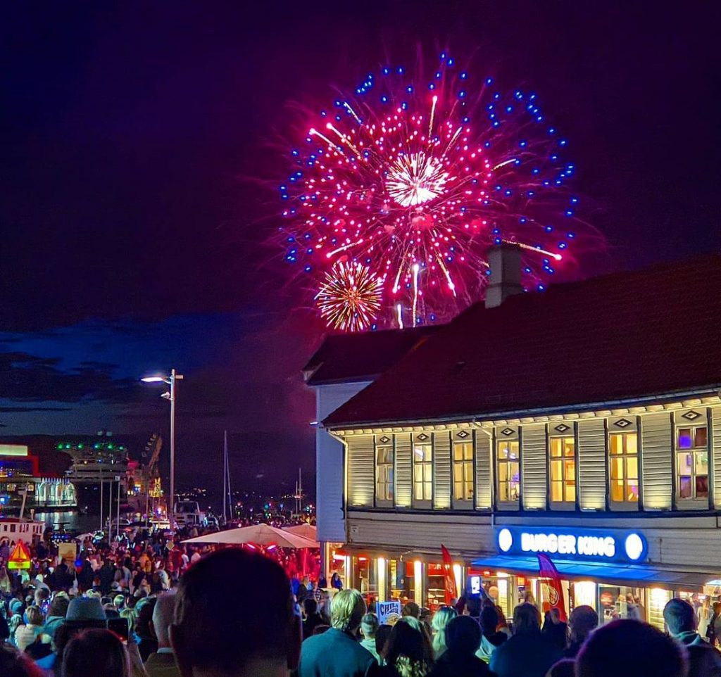 norvegia festa liberazione covid 26 settembre 2021