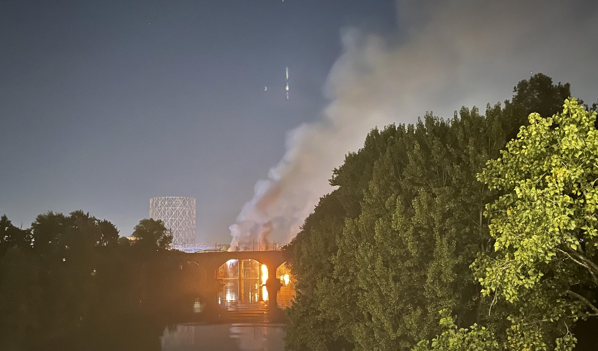 incendio roma ponte di ferro