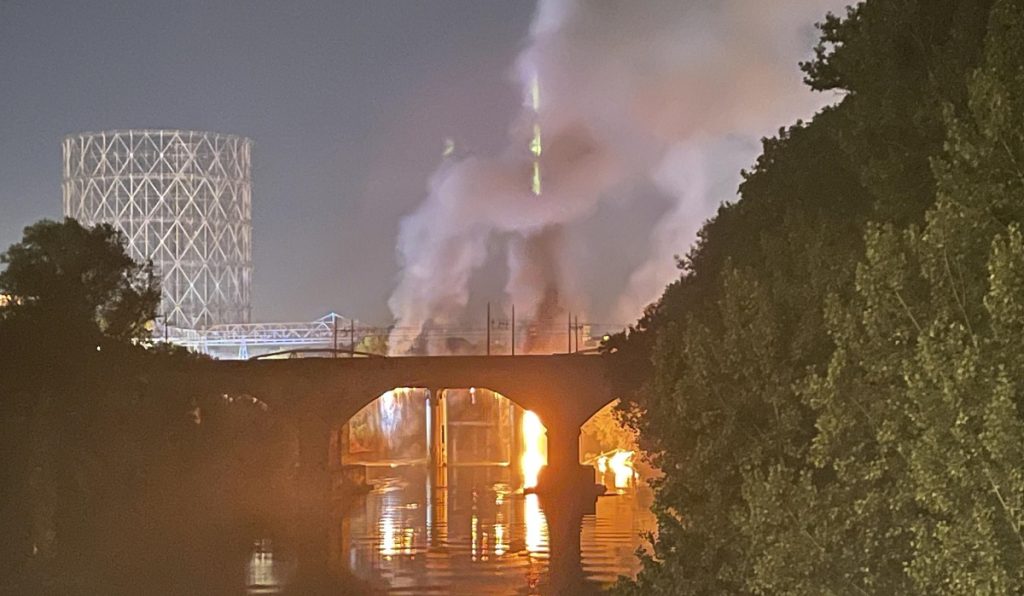 incendio roma ponte di ferro