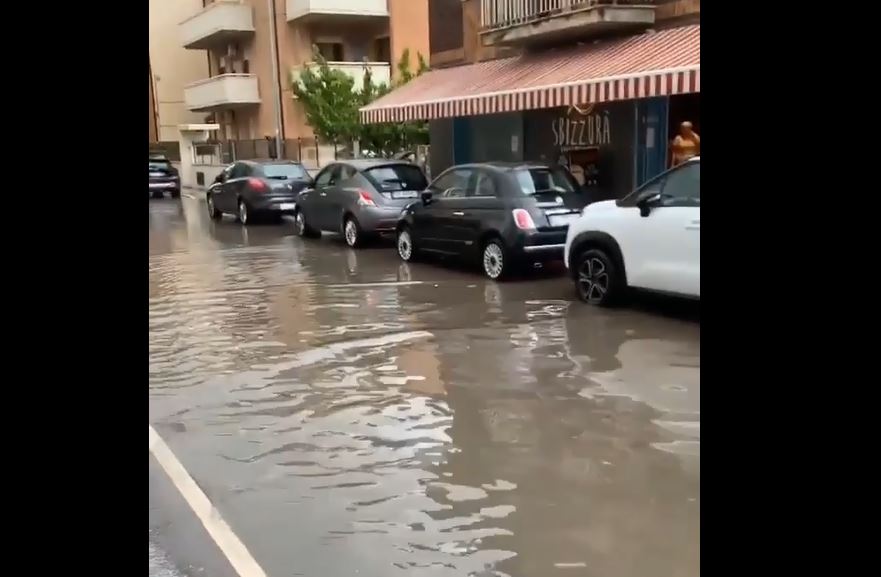 Maltempo, Forti Piogge Nelle Marche: 90mm Finora, Vento Forte E ...