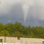 Maltempo in Veneto, 4 tornado avvistati in provincia di Rovigo: nubifragi nel Padovano, 126mm ad Abano Terme – FOTO e VIDEO