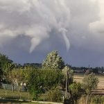 Maltempo in Veneto, 4 tornado avvistati in provincia di Rovigo: nubifragi nel Padovano, 126mm ad Abano Terme – FOTO e VIDEO