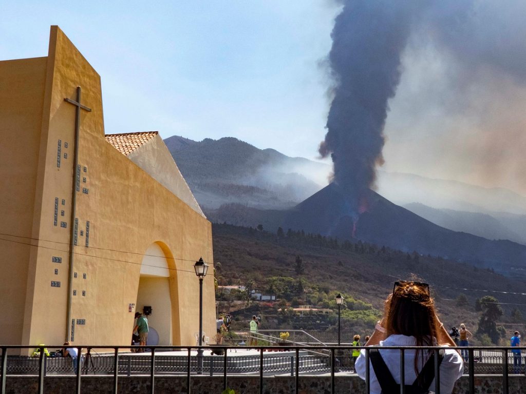 eruzione vulcano canarie