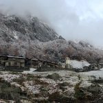 Maltempo Lombardia: crollo delle temperature e fitte nevicate in Valtellina, Valchiavenna e Val Seriana [FOTO]