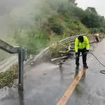 Maltempo in Sicilia, grave incidente sulla tangenziale di Messina: traffico paralizzato – FOTO