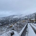 Maltempo e tanta neve Sardegna: Nuorese e Ogliastra si risvegliano imbiancati, tir finisce di traverso sulla SS389 [FOTO]