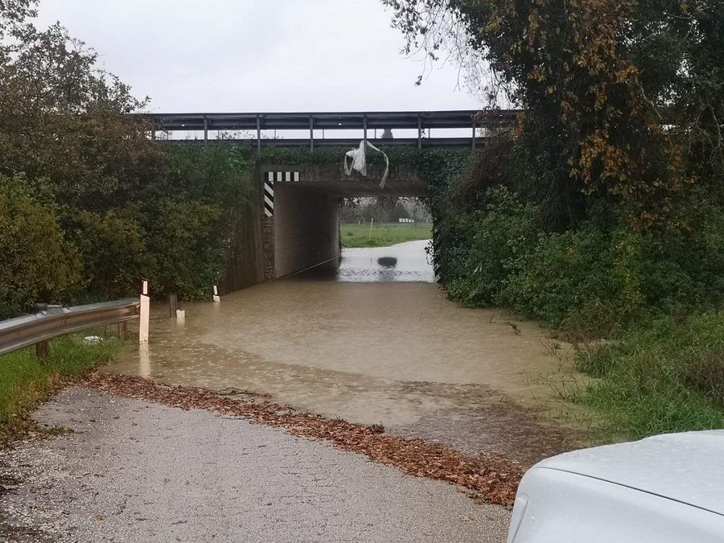 fiume Esino Marche